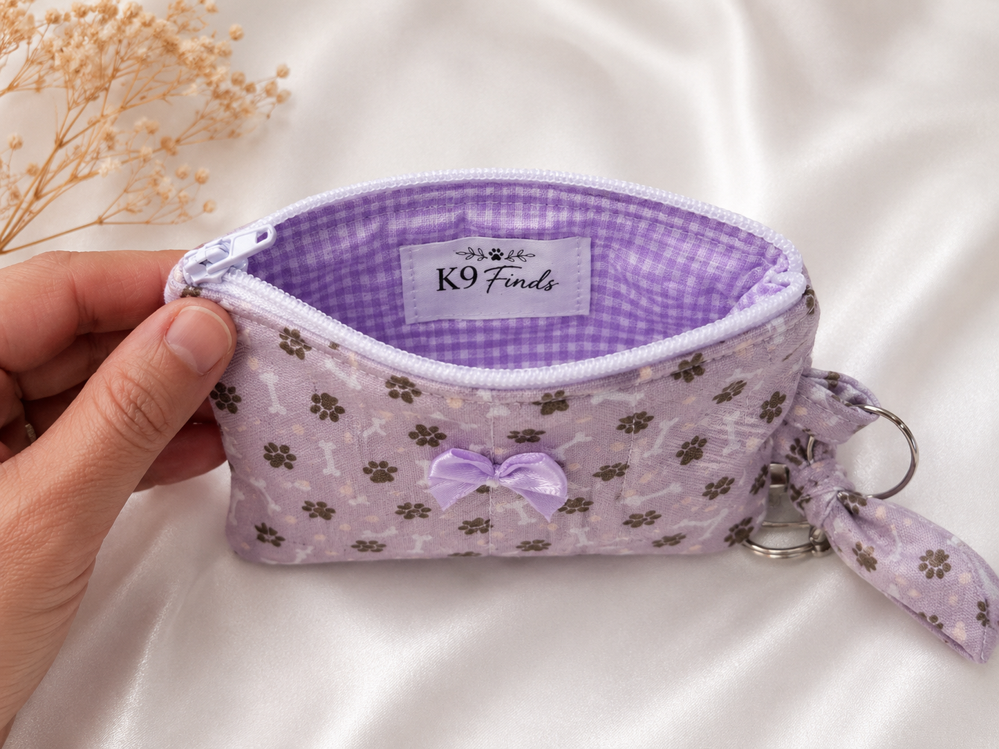 Keychain Wallet Lavender Paw Print Zipper Keychain Wallet