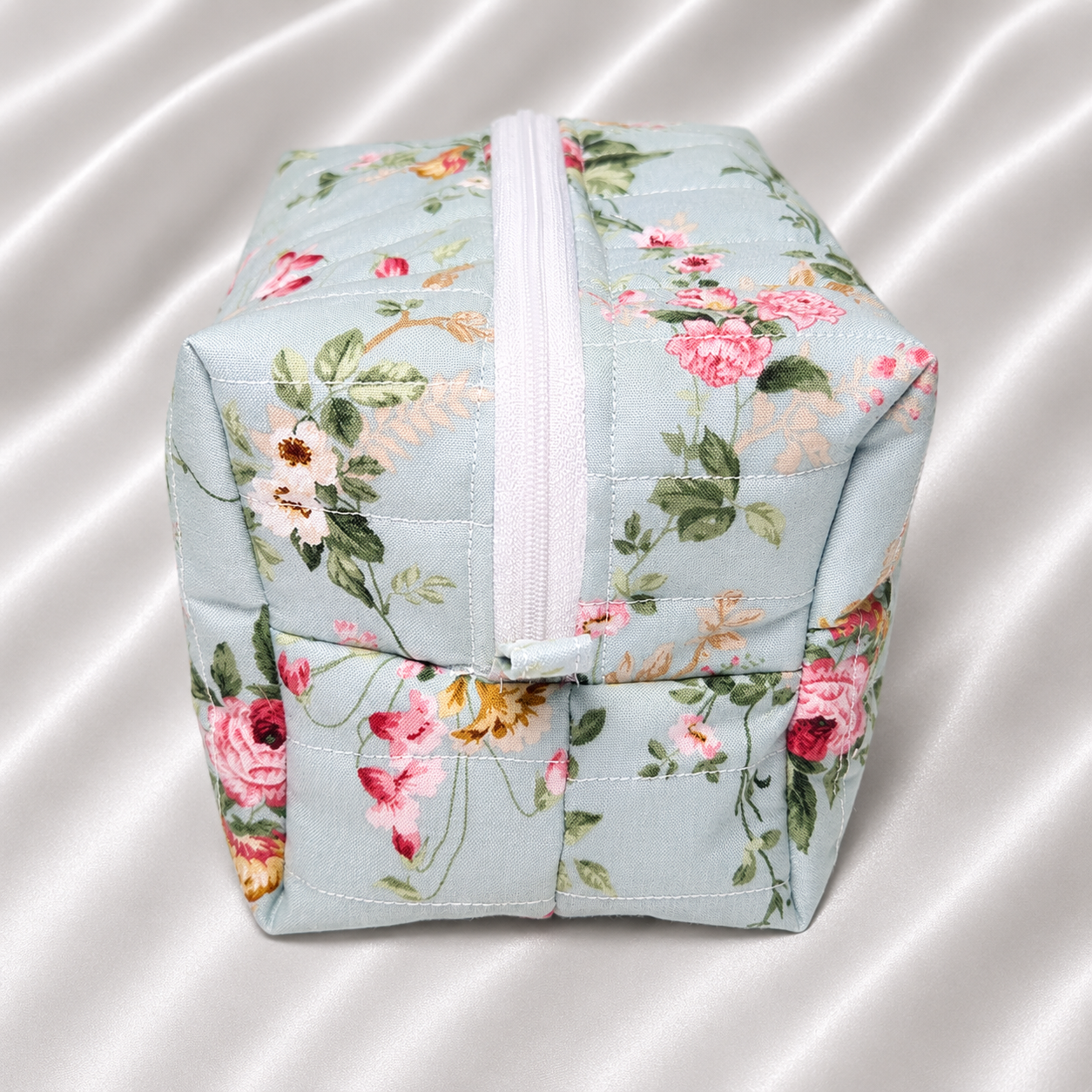 Vintage Rose Boxy Makeup Bag