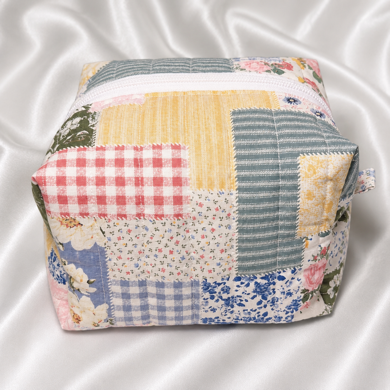 Cottage Patchwork Boxy Makeup Bag