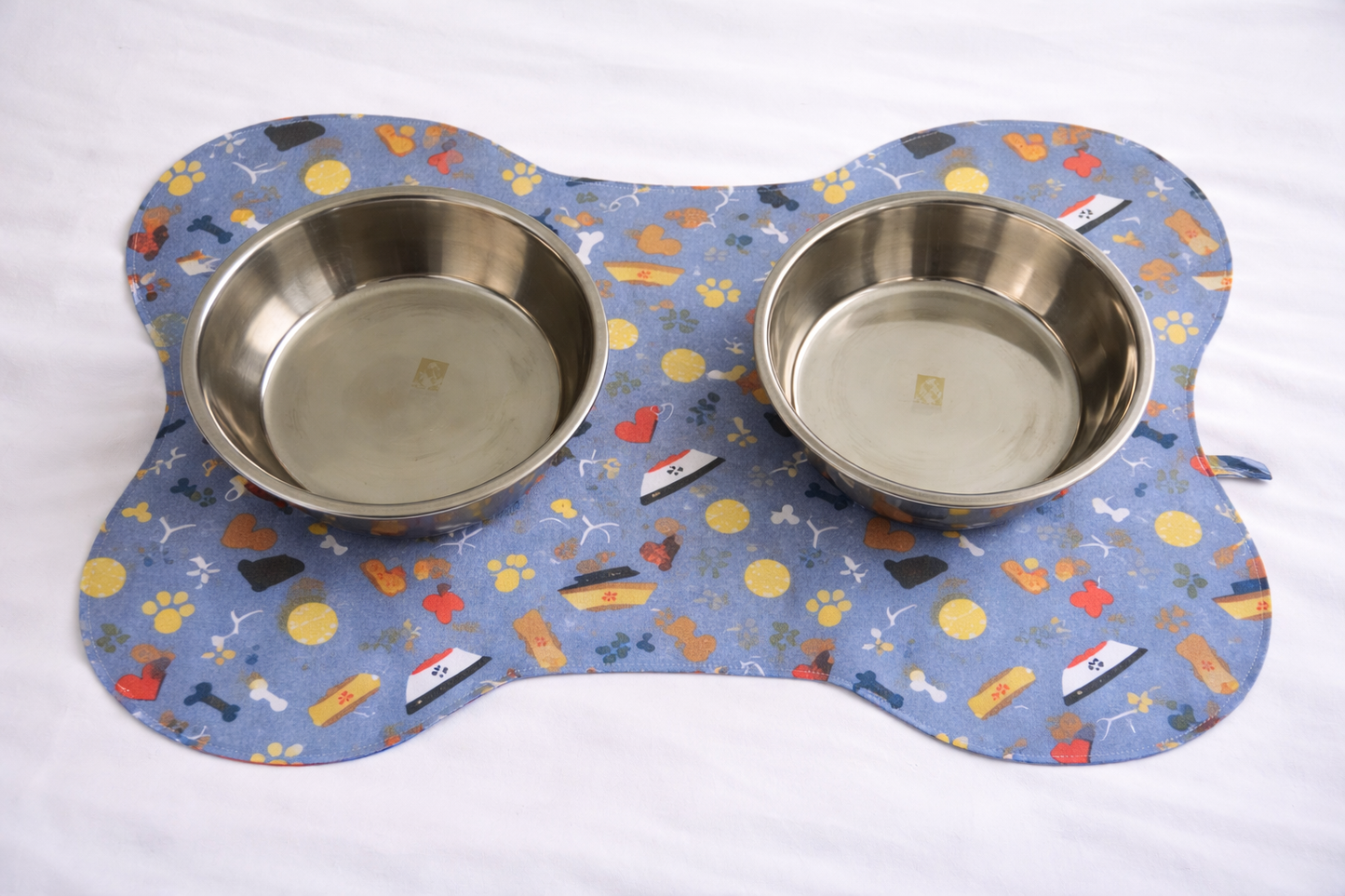 Puppy Party Bone-Shaped Dog Dish Mat
